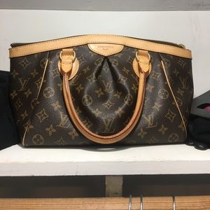 Louis Vuitton Tivoli Handbag